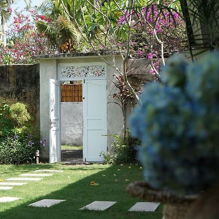 Villa Jalun Seminyak Zewnętrze zdjęcie