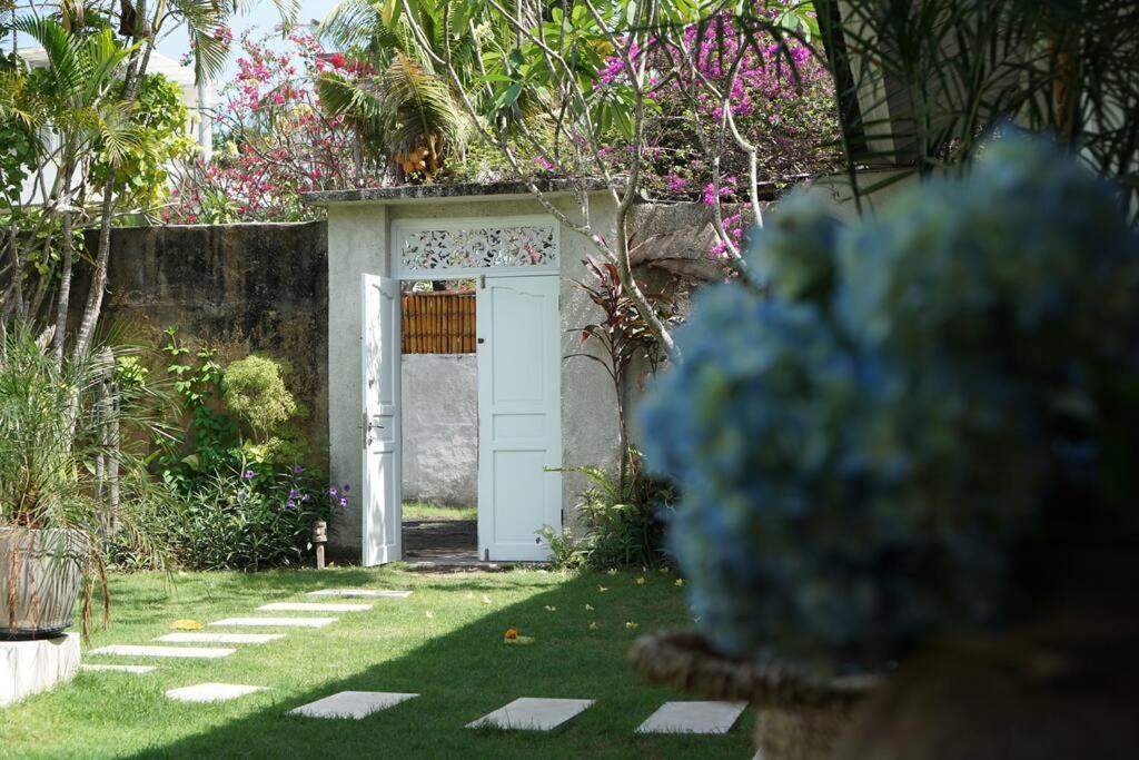 Villa Jalun Seminyak Zewnętrze zdjęcie